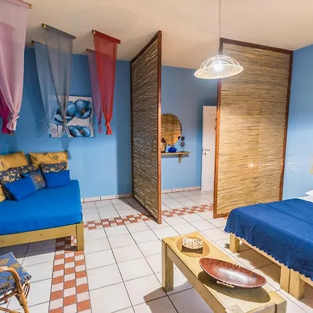 Cinque Stelle Salento לינה וארוחת בוקר מרינה די מנקוורסה