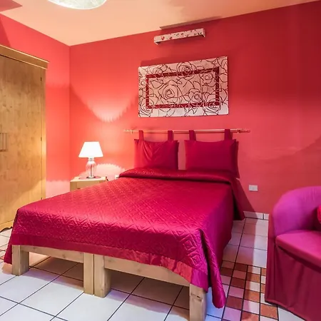 Cinque Stelle Salento 마리나디만카베르사